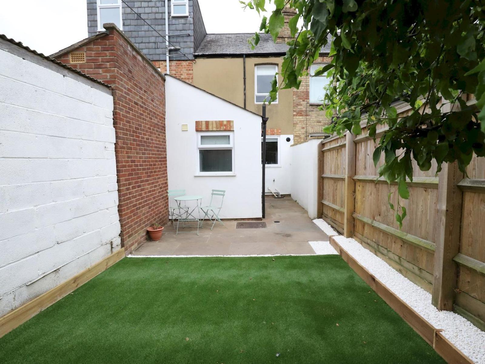 Villa Sunny Victorian 2Br Townhouse Oxford Pass The Keys Exterior foto