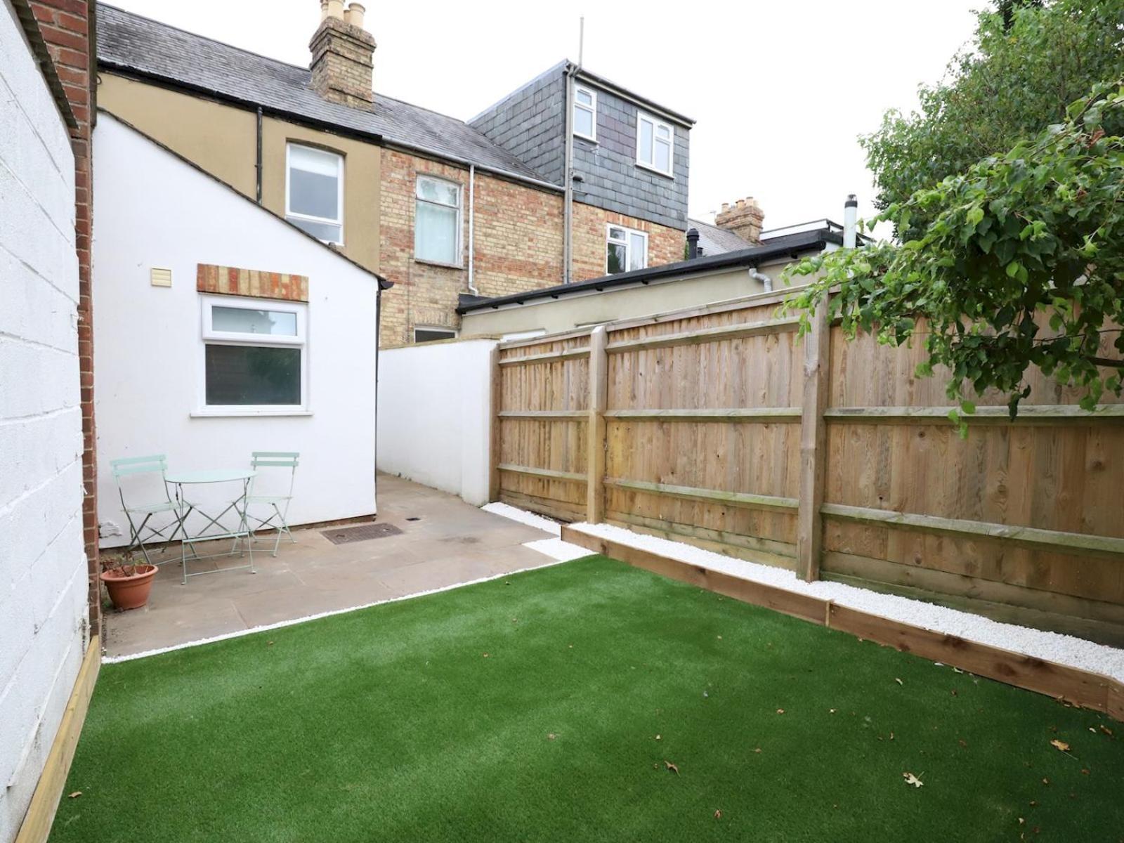 Villa Sunny Victorian 2Br Townhouse Oxford Pass The Keys Exterior foto